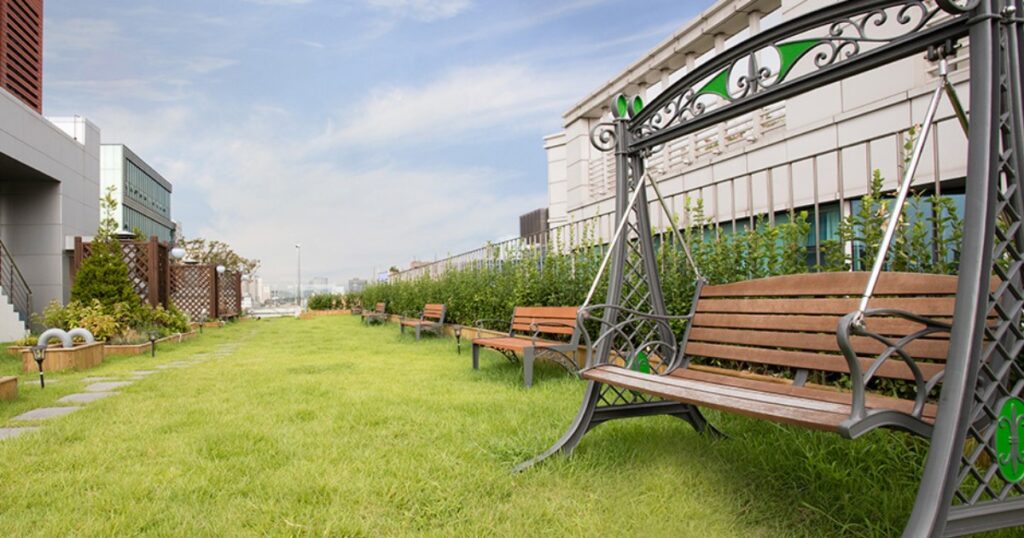 オクラウドホテル江南屋上庭園
