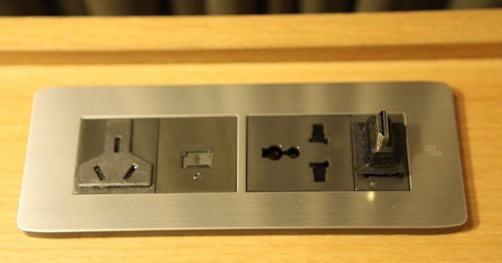 ACUBEホテル東大門コンセント