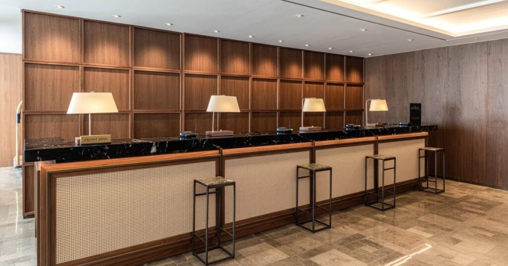 アンバサダーソウル プルマンホテルフロント