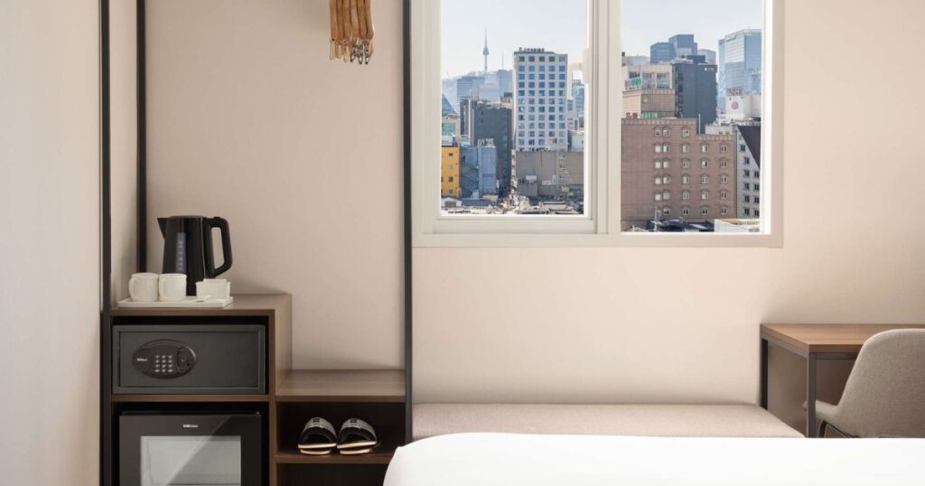 イビスアンバサダーソウル仁寺洞コンセント