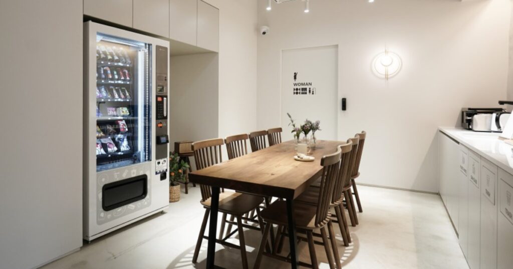 D.A.L Premium Capsule Hotelラウンジ