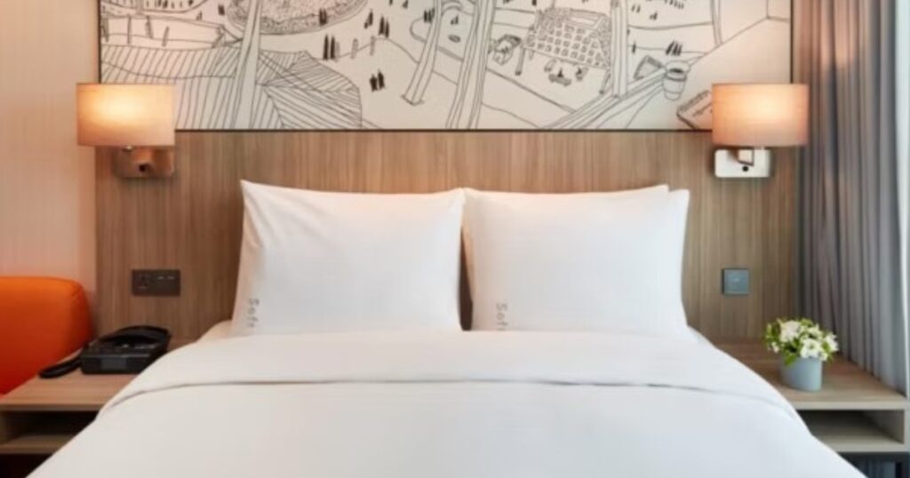 ホリデイインエクスプレスソウル弘大コンセント