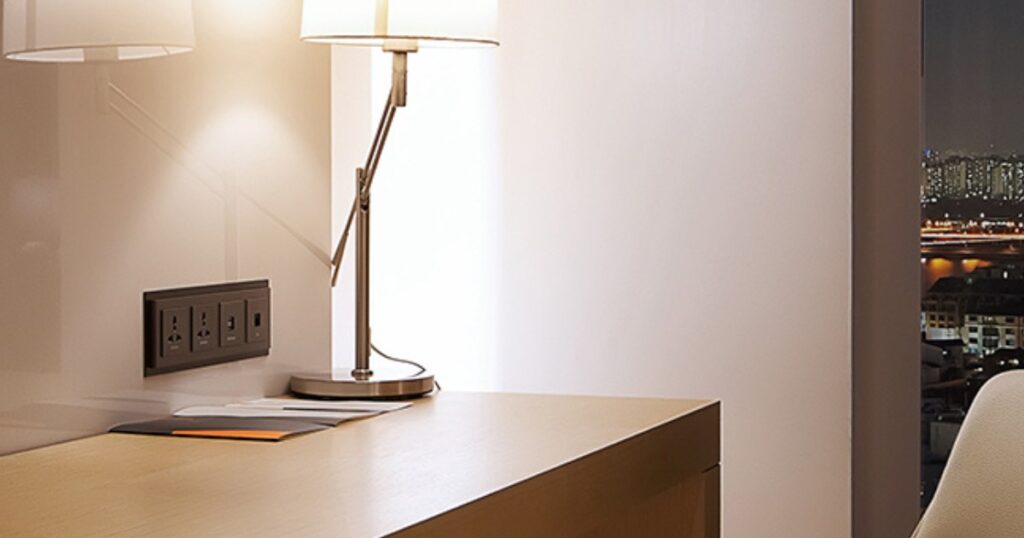 ホテルエントラ江南コンセント