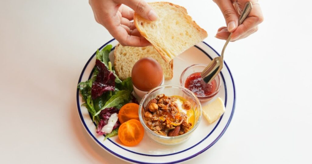 ローカルスティッチクリエイタータウン西橋朝食