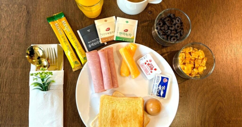 ソウルキューブ鍾路朝食