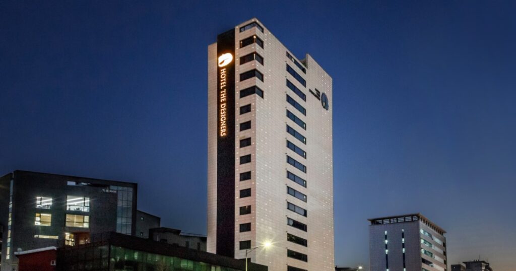 ホテル ザ デザイナーズ弘大外観