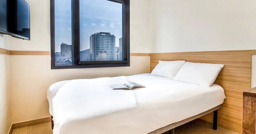 ファイブホテル チョンノ客室