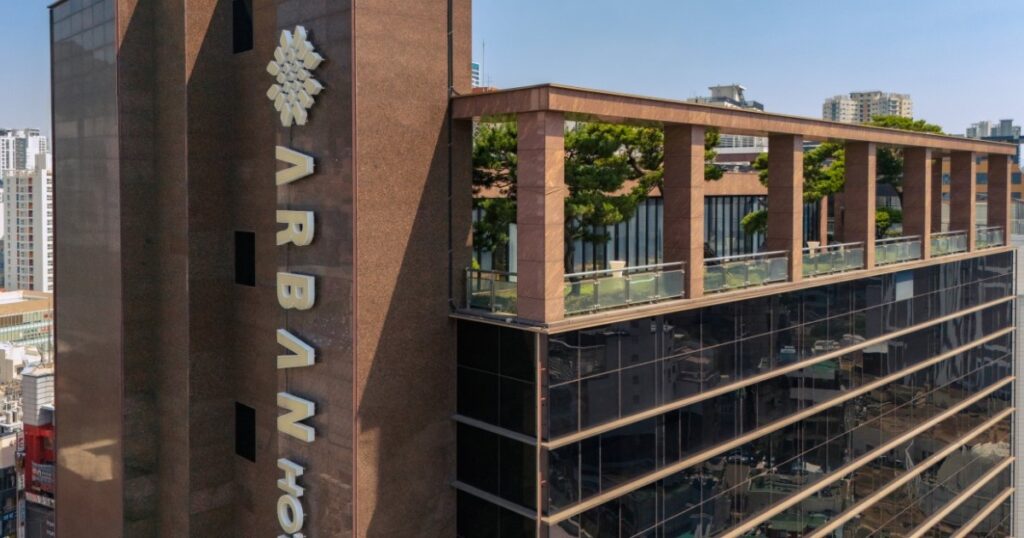 アーバンホテル