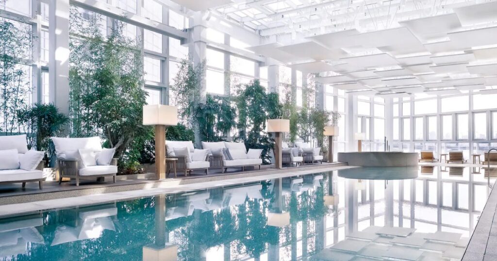 パークハイアット釜山プール