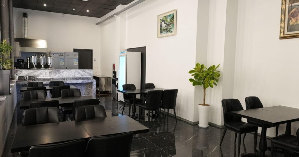 チョンノ アマーレホテルレストラン