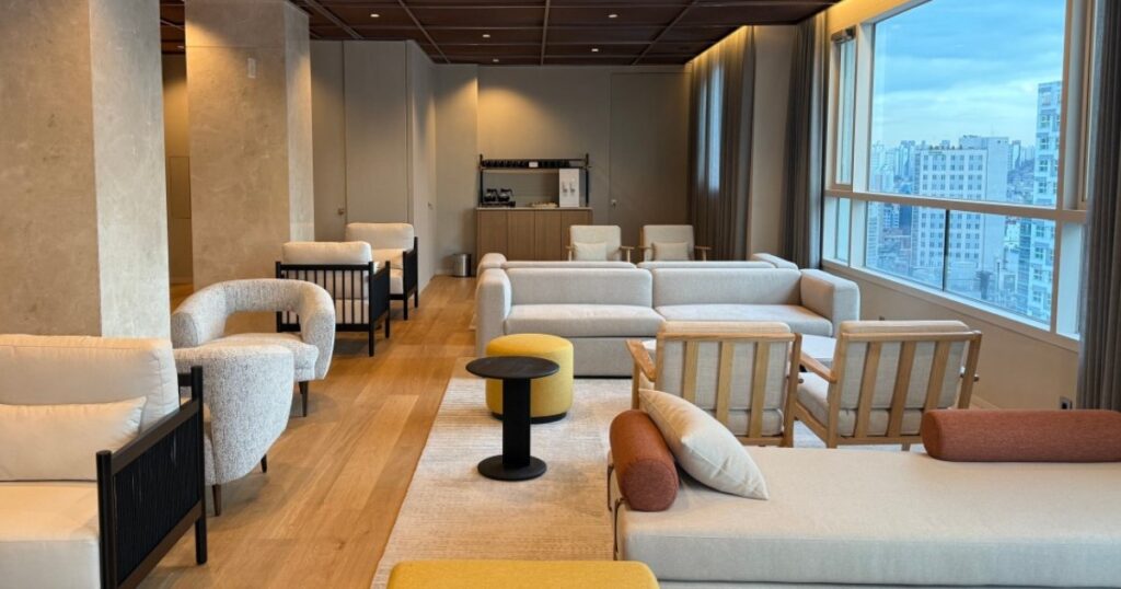 ニューブランセントラル明洞ラウンジ